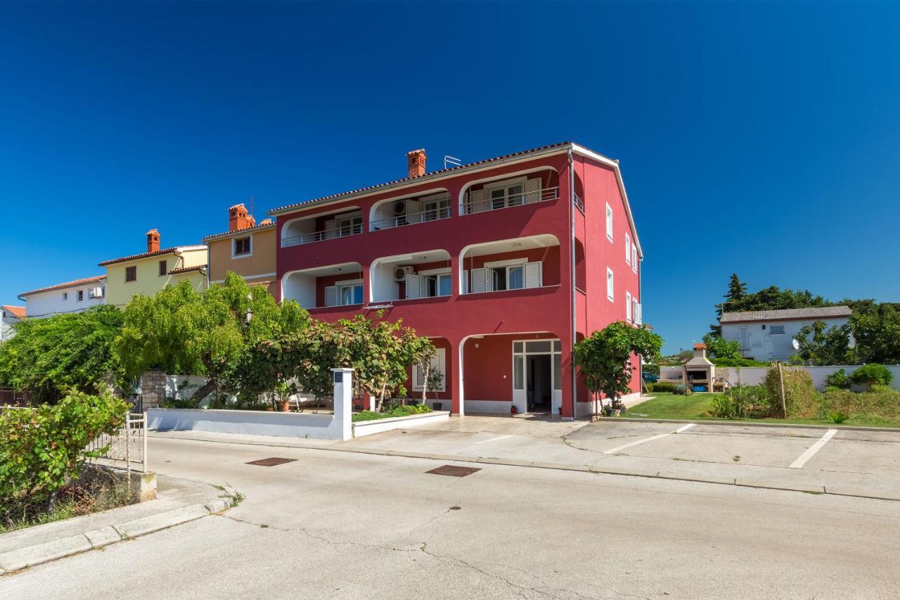 Apartments Boris Fazana Bagian luar foto